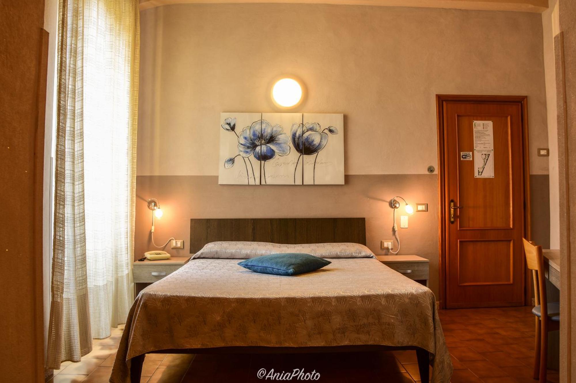Albergo Florida Taggia Zewnętrze zdjęcie