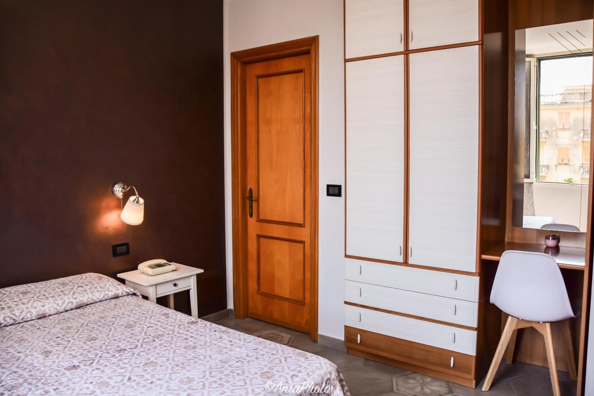 Albergo Florida Taggia Zewnętrze zdjęcie